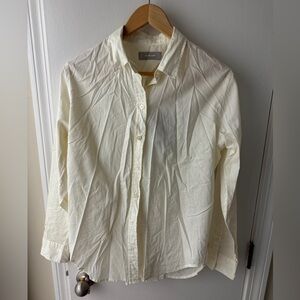 Everlane NWT off white button up. Size 6.
